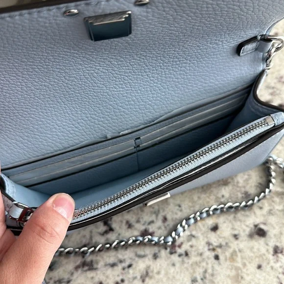 tory Burch Britten chain wallet wristlet - Picture 5 of 8